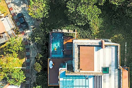 Sky Hill Villa SuratThani