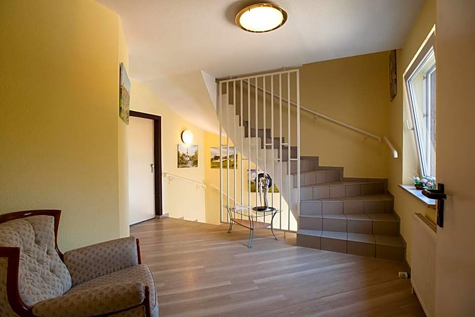 Land-gut-Hotel BurgBlick