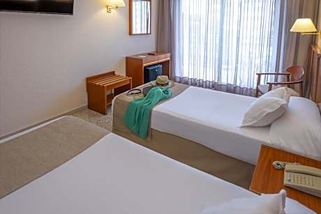 Twin Room with Balcony and Pool View