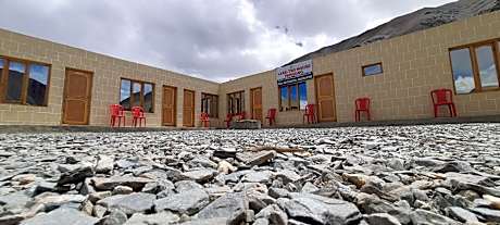 LakeTso House Pangong