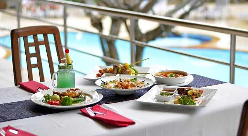 Samui First House Hotel