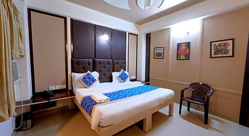 Hotel Oppera Mahipalpur - New Delhi 