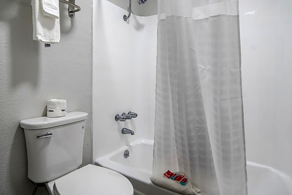 Econo Lodge Waco North I-35