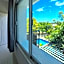 Commercial Zone Studios, Pool, BBQ and Beach 7 Blocks