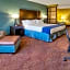 Holiday Inn Express & Suites Pittsburgh SW/Southpointe