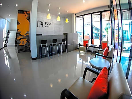 Plus Hotel