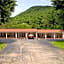 Travelowes Motel - Maggie Valley