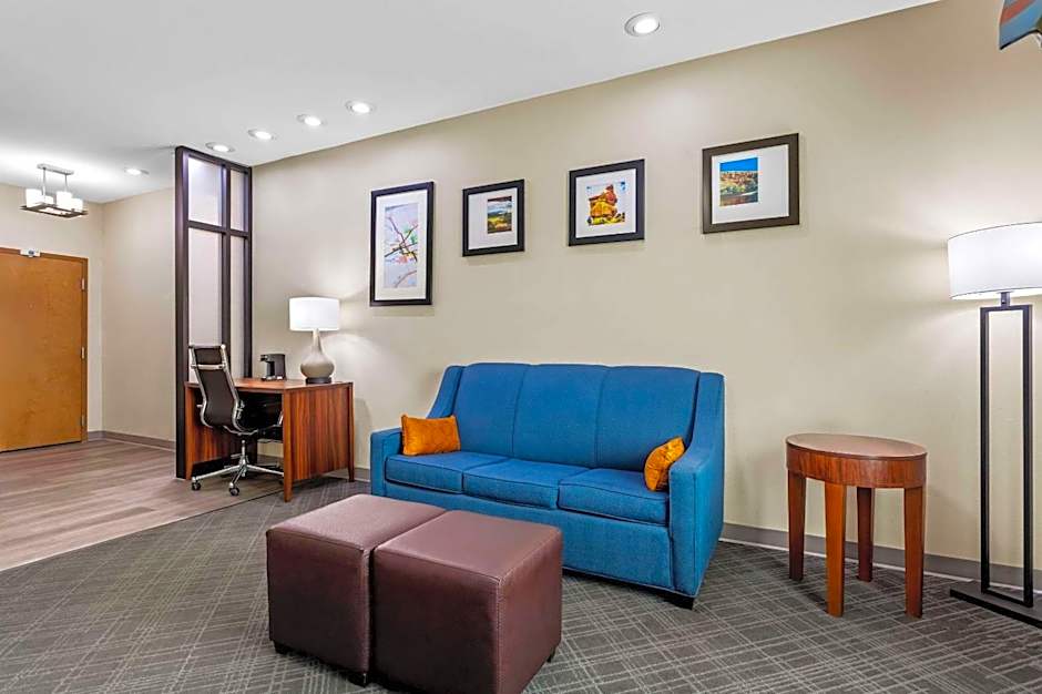 Comfort Suites Roswell