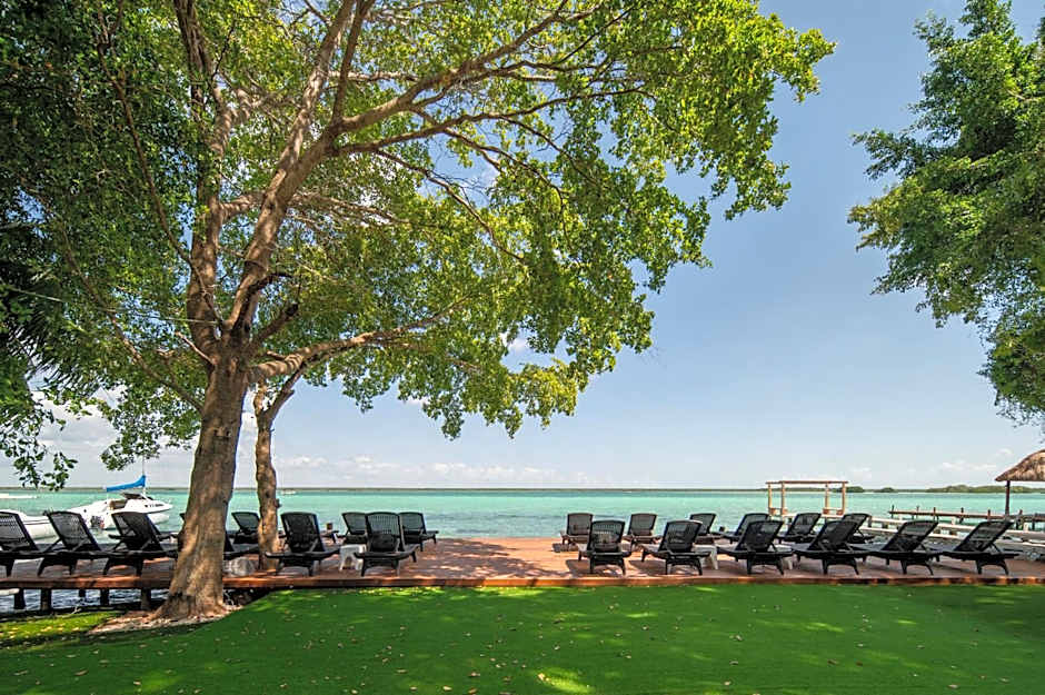 Casa Aakal Lagoon Front