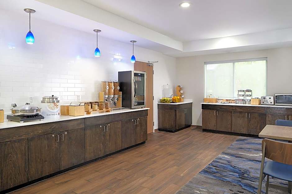 Fairfield Inn & Suites by Marriott Columbia Northeast