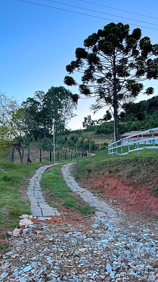 Pousada Pedra da Mata chales na montanha