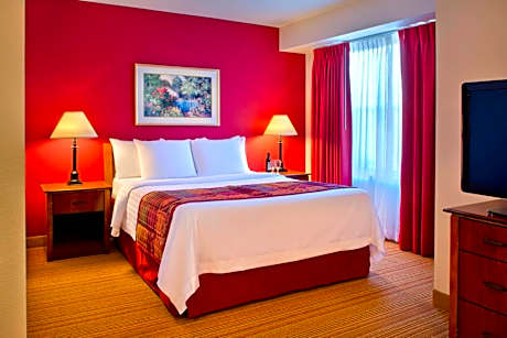 Queen Studio with Sofa Bed