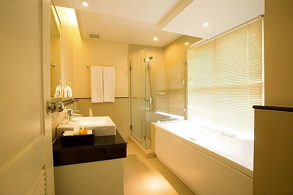 Hope Land Hotel Sukhumvit 24