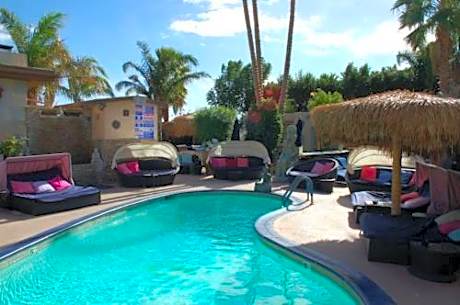 Sea Mountain Nude Resort & Spa Hotel - Adults Only