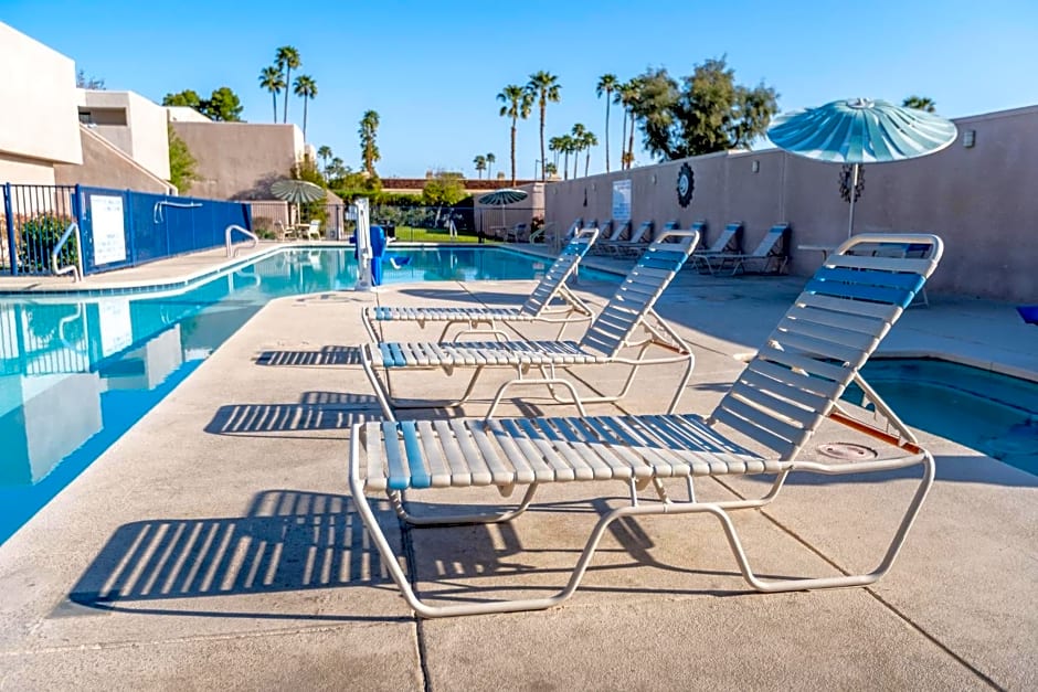 Vista Mirage Resort