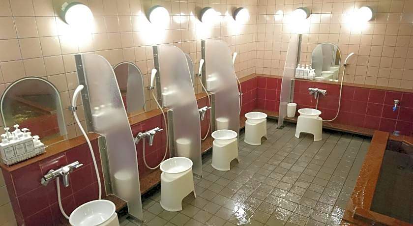 Atsugi Capsule Hotel