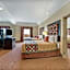 Super 8 by Wyndham Hidalgo/McAllen Area