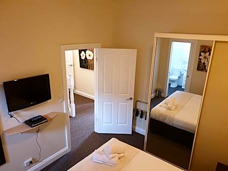 Executive Suite with Spa Bath