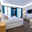 Hotel Camille Paris Gare de Lyon, Tapestry Collection by Hilton