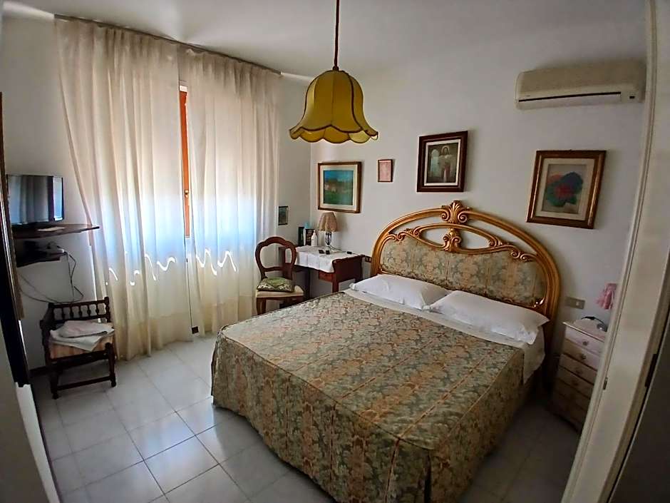 Il Melograno B&B with private bathrooms