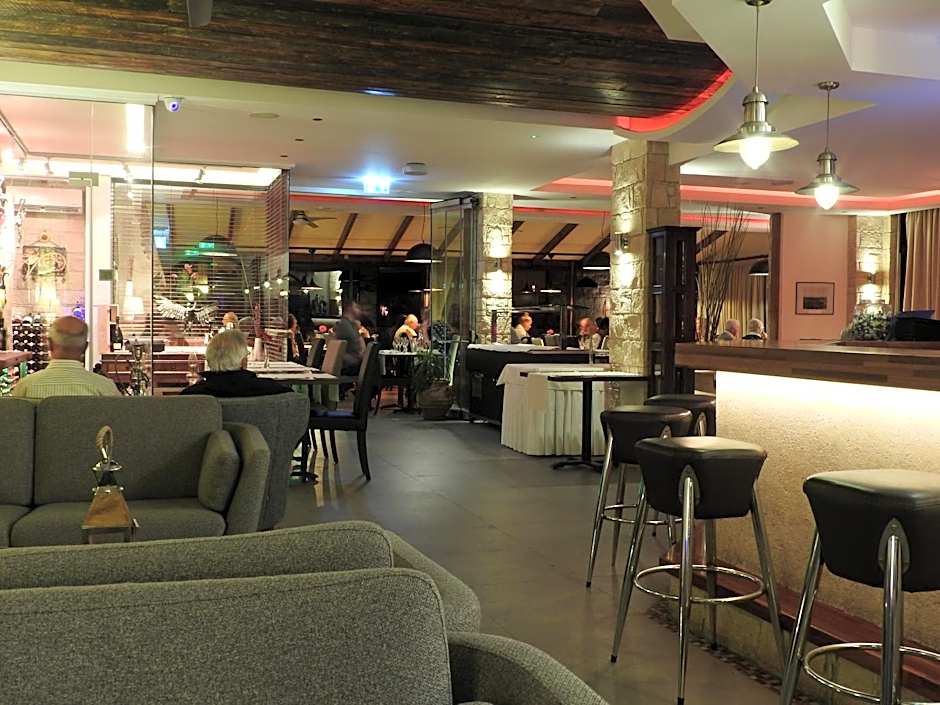 Hill View Hotel Apartments