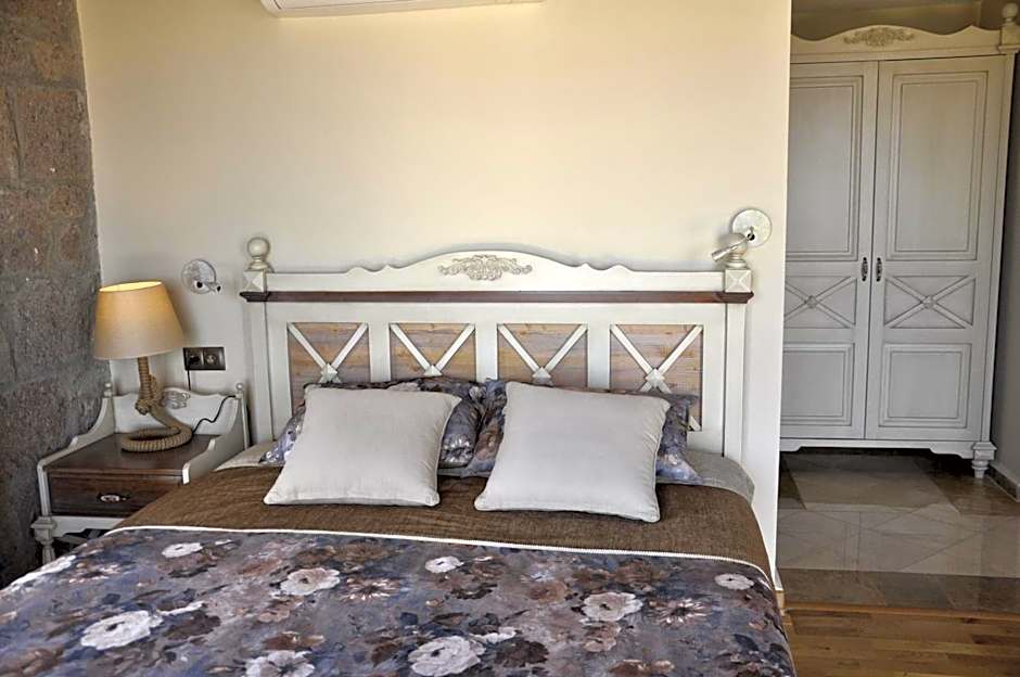 Assos Sunaba Kasri Hotel