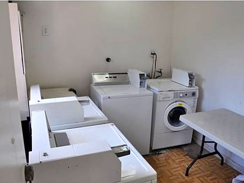 Lax Suites – Inglewood, CA