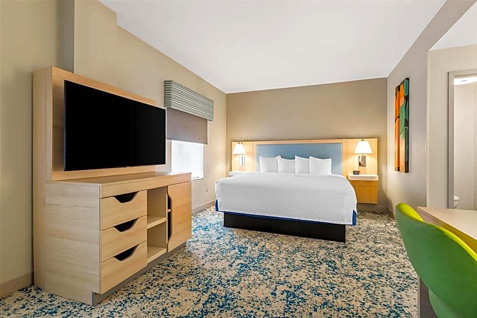 Hampton Inn By Hilton & Suites St. Petersburg/Downtown