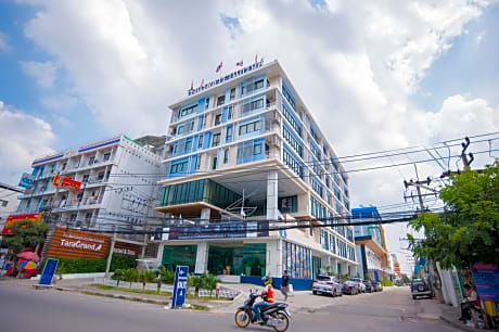 Taragrand Donmuang Airport Hotel