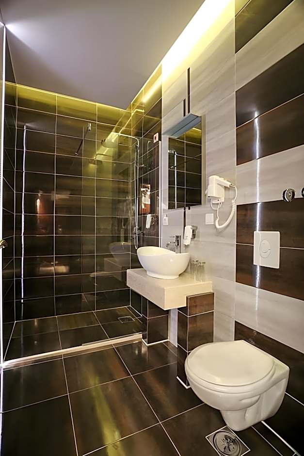 Hotel Theater Belgrade