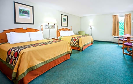 2 Queen Beds Non-Smoking