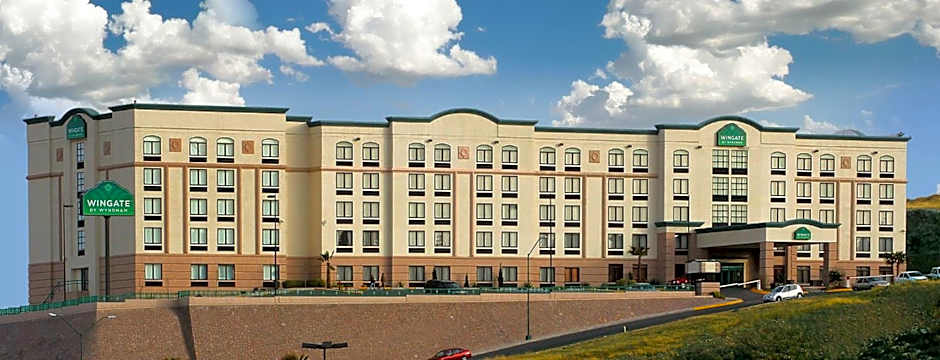 Wingate by Wyndham Chihuahua