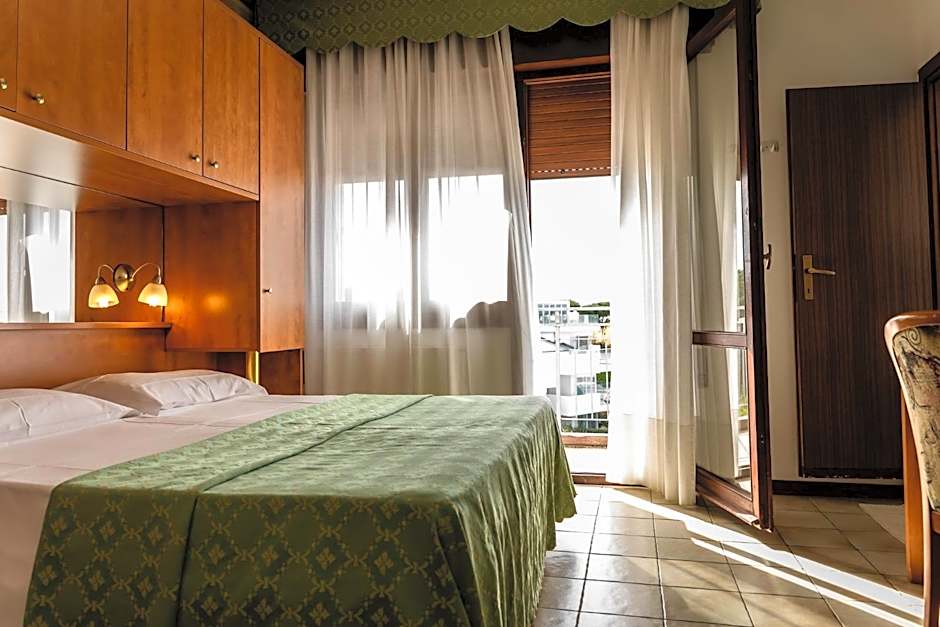 Hotel Oasi Verde