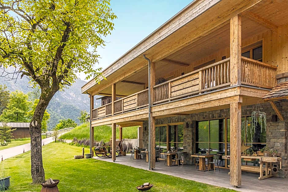 LMC Guesthouse