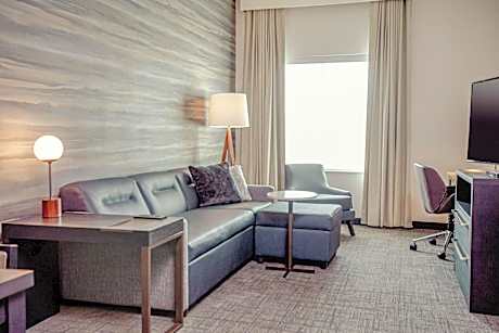 One-Bedroom Suite with Two Queen Beds and Sofa Bed