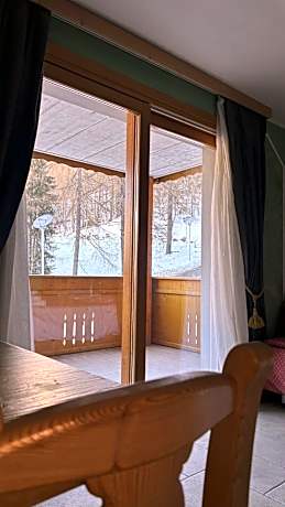 Double Room with Mountain View