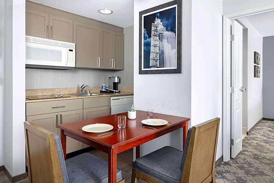 Homewood Suites By Hilton Sacramento-Roseville