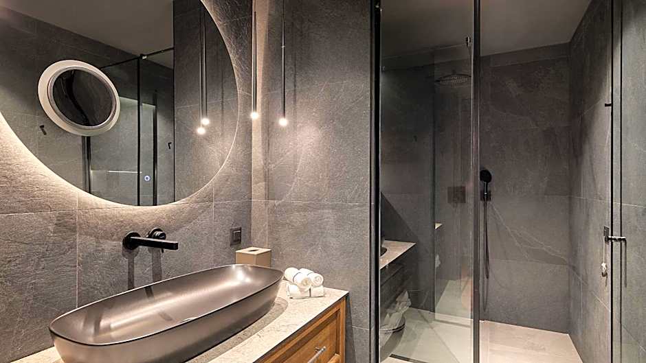 Bor Hotel by Karisma