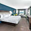 La Quinta Inn & Suites by Wyndham Santa Rosa