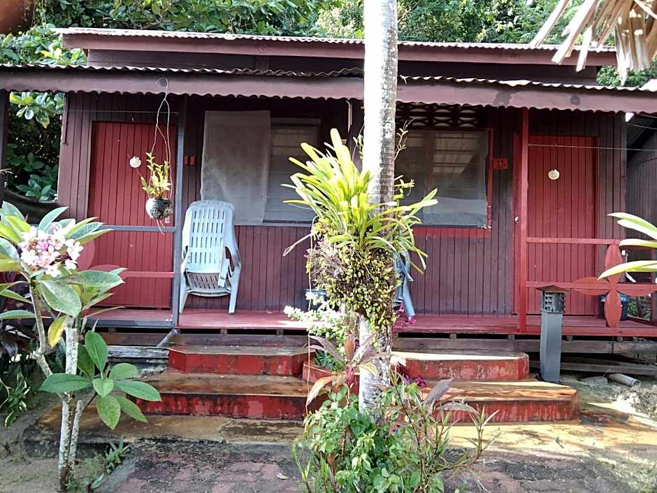 Nazri Nipah Camp Pangkor