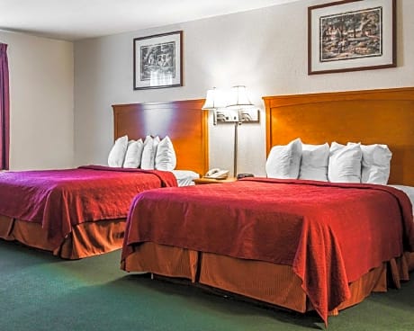 2 QUEEN BEDS NONSMOKING