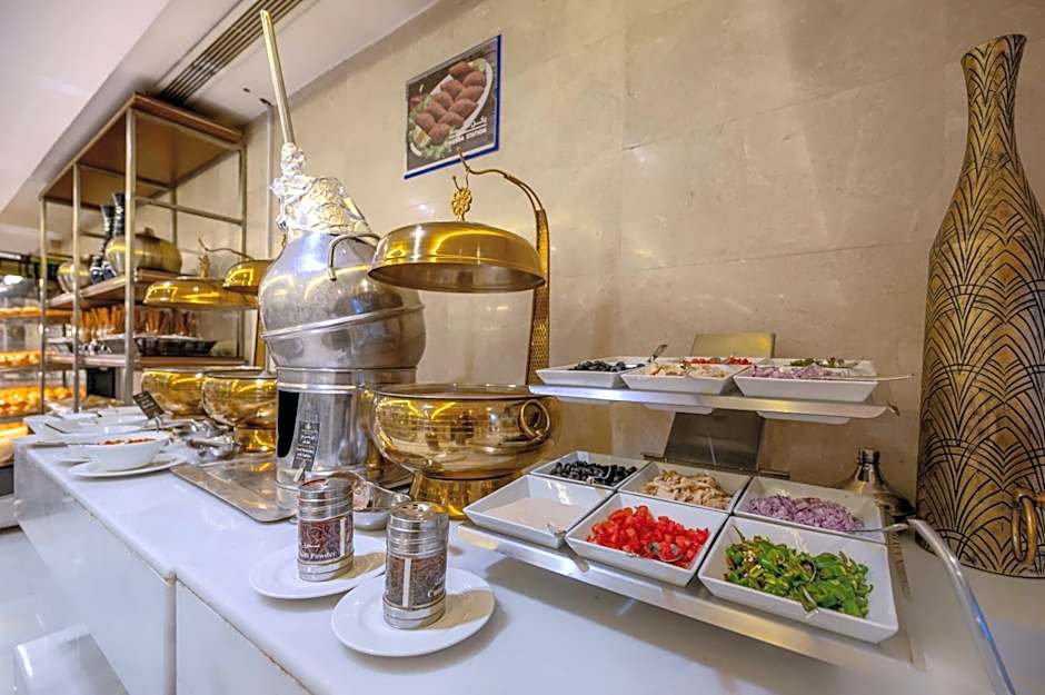 Frontel Al Harithia Hotel