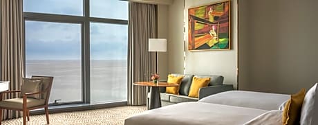 Premier Deluxe Twin Room