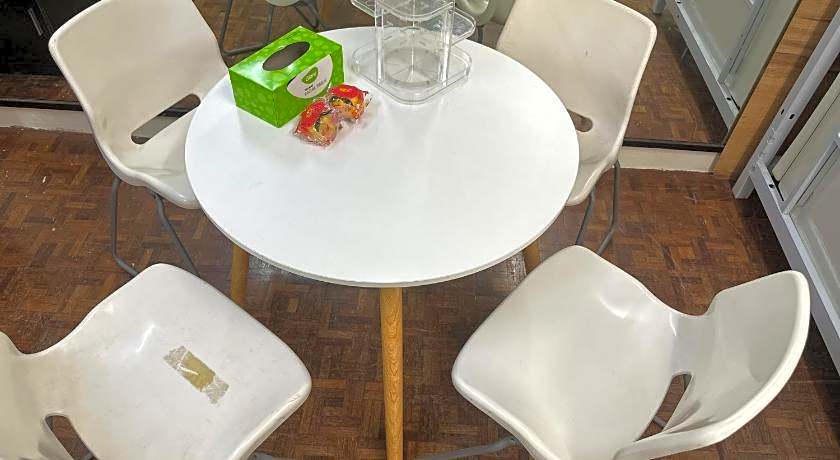 Pelangi Capsule Hostel