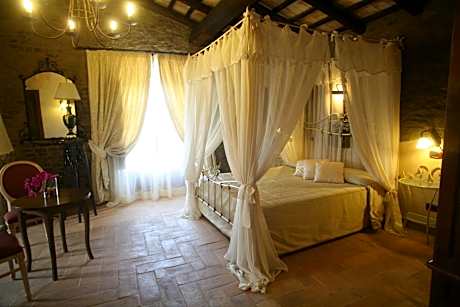Queen Suite