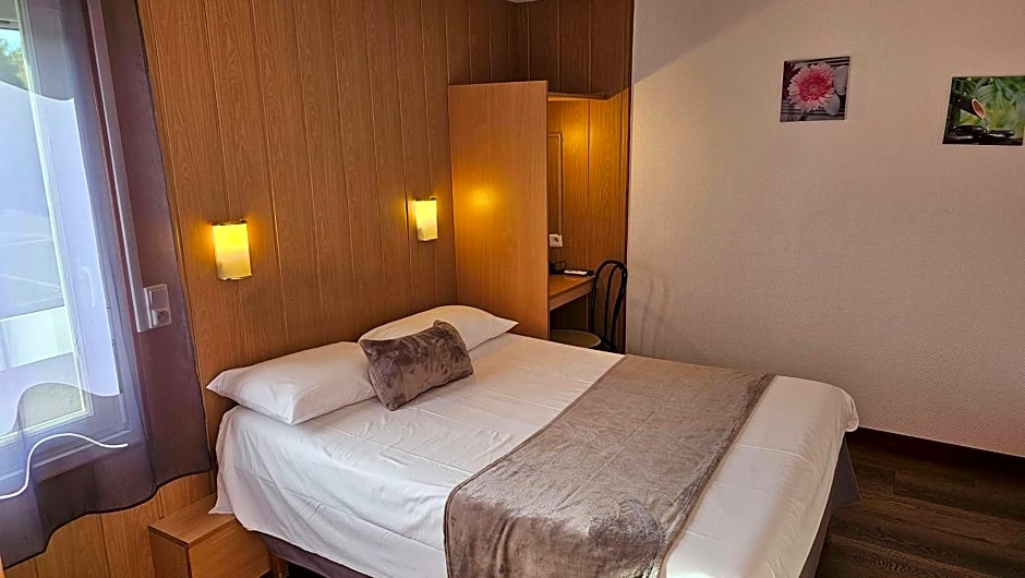Fasthotel Pau