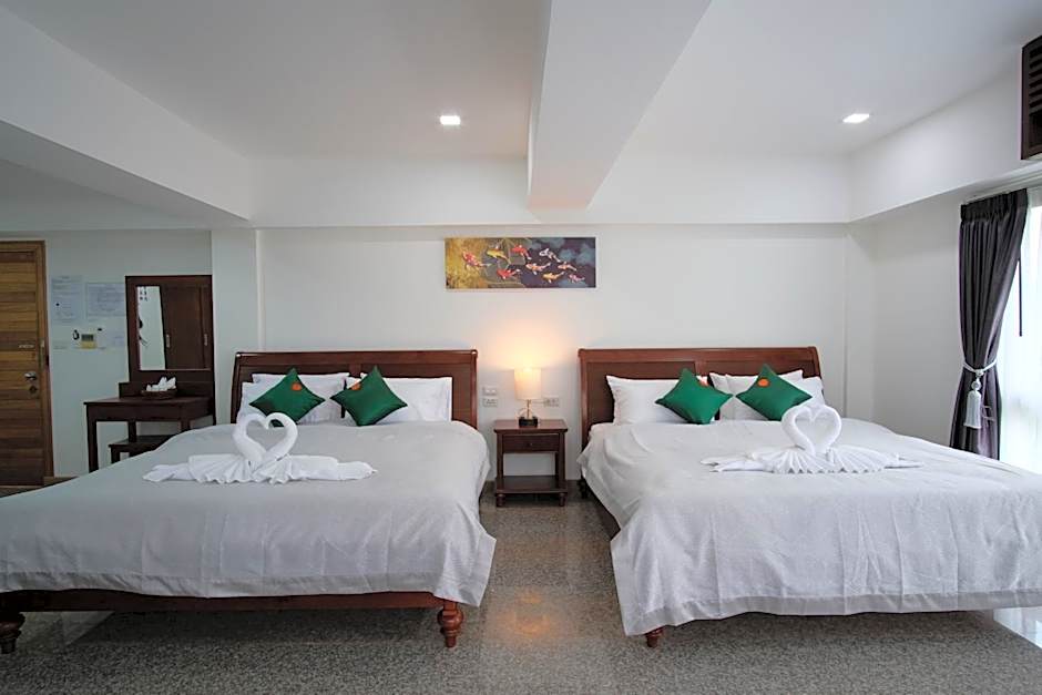 Cha Li's Family Hotel&Hostel