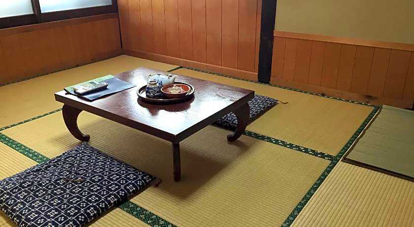 Tajimaya Ryokan