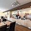 Promenade City Hotel