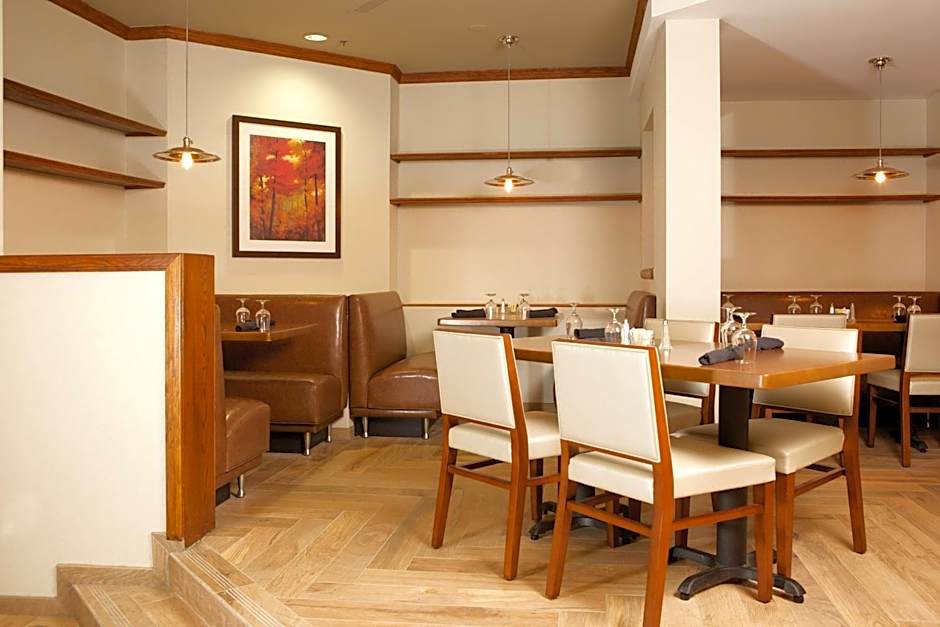 DoubleTree Suites By Hilton Raleigh-Durham